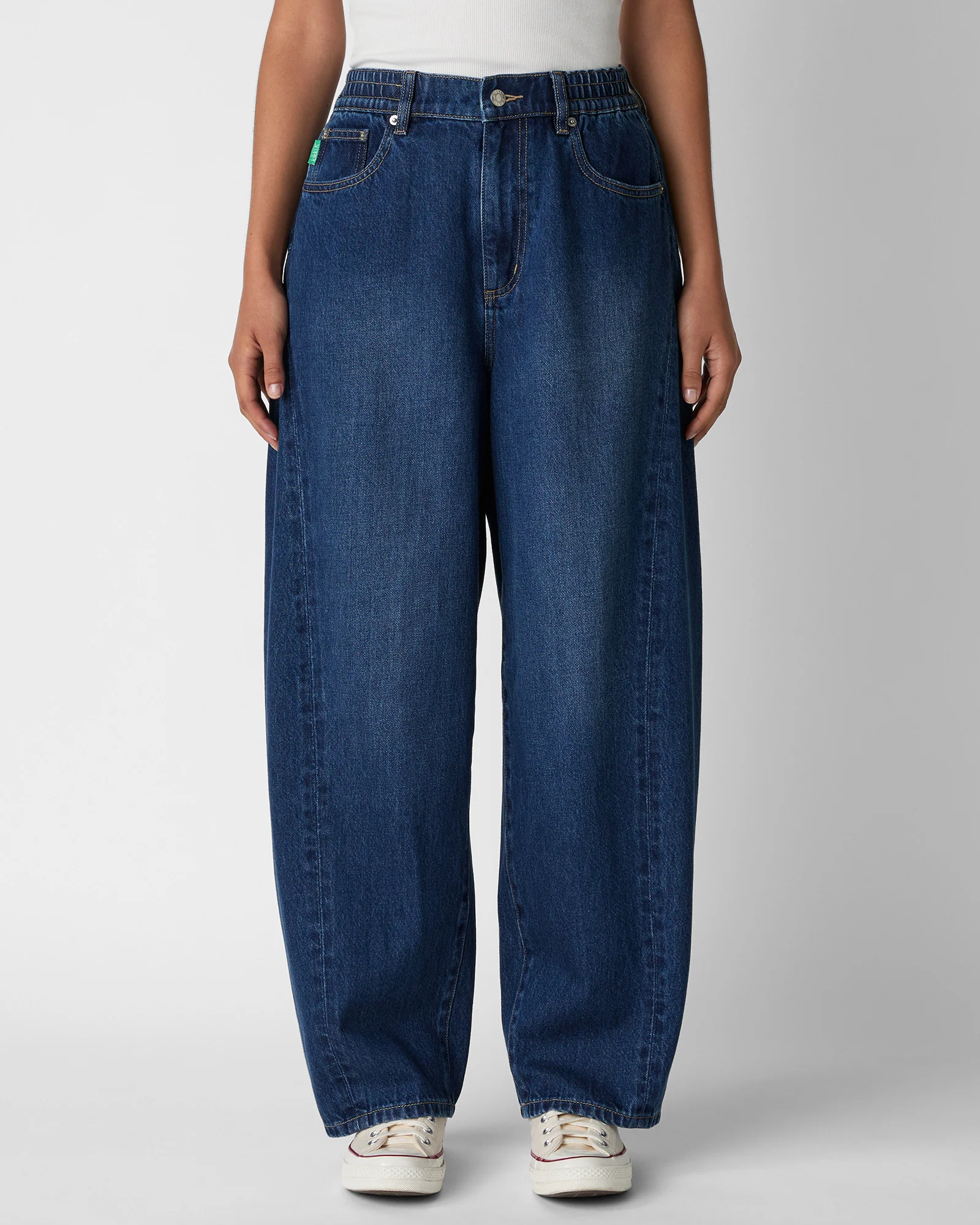 Portside Barrel Jean - Image 4